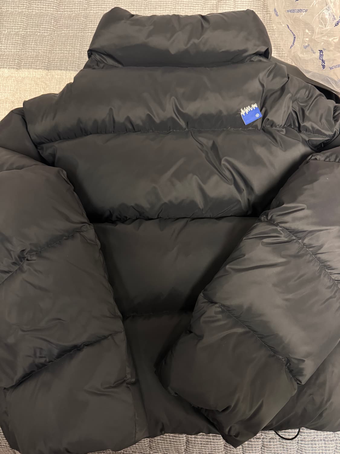 아더에러 시그니피컨트 블랙 패딩 S 상품이미지2