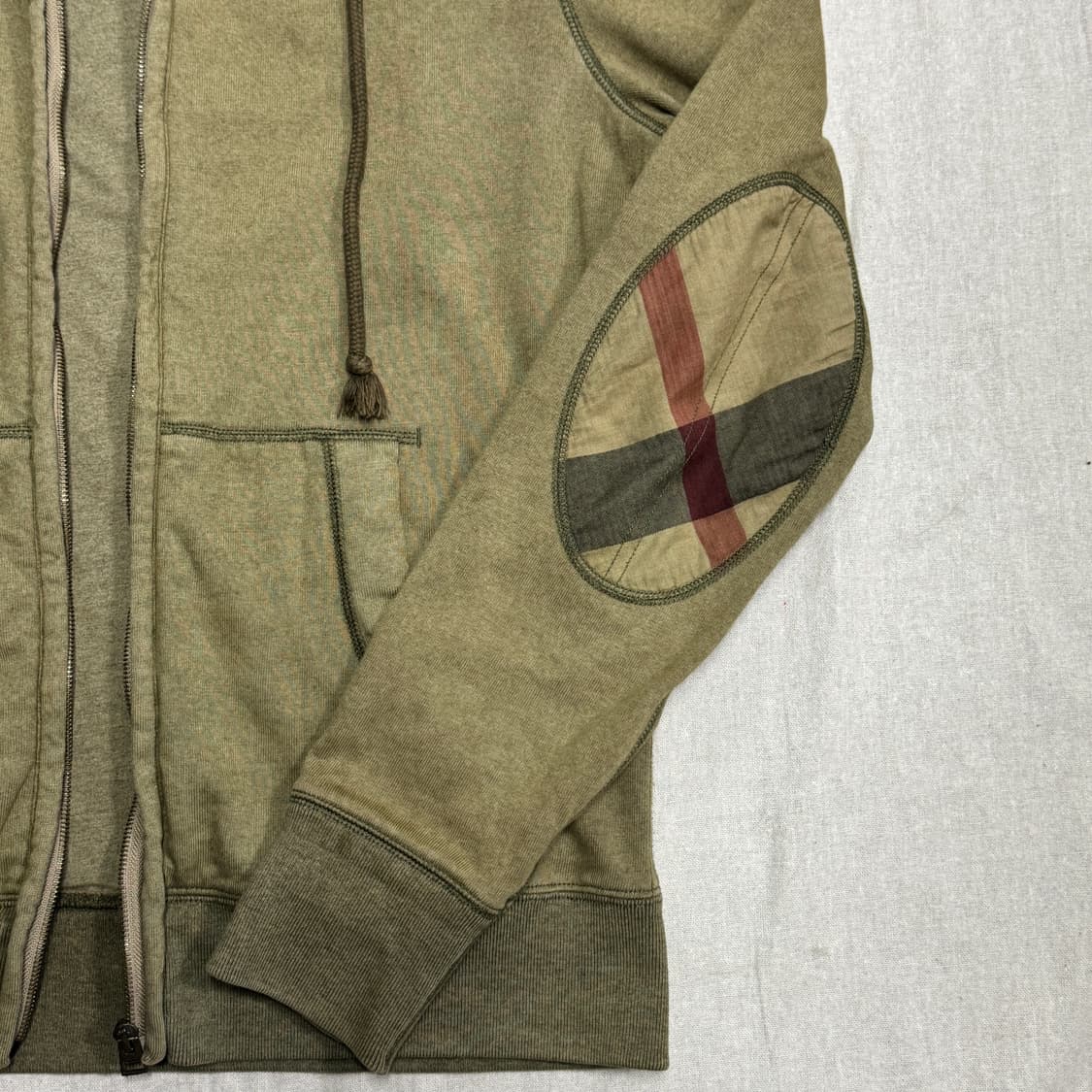 버버리 스티치 암패치 후드집업 XL 상품이미지3