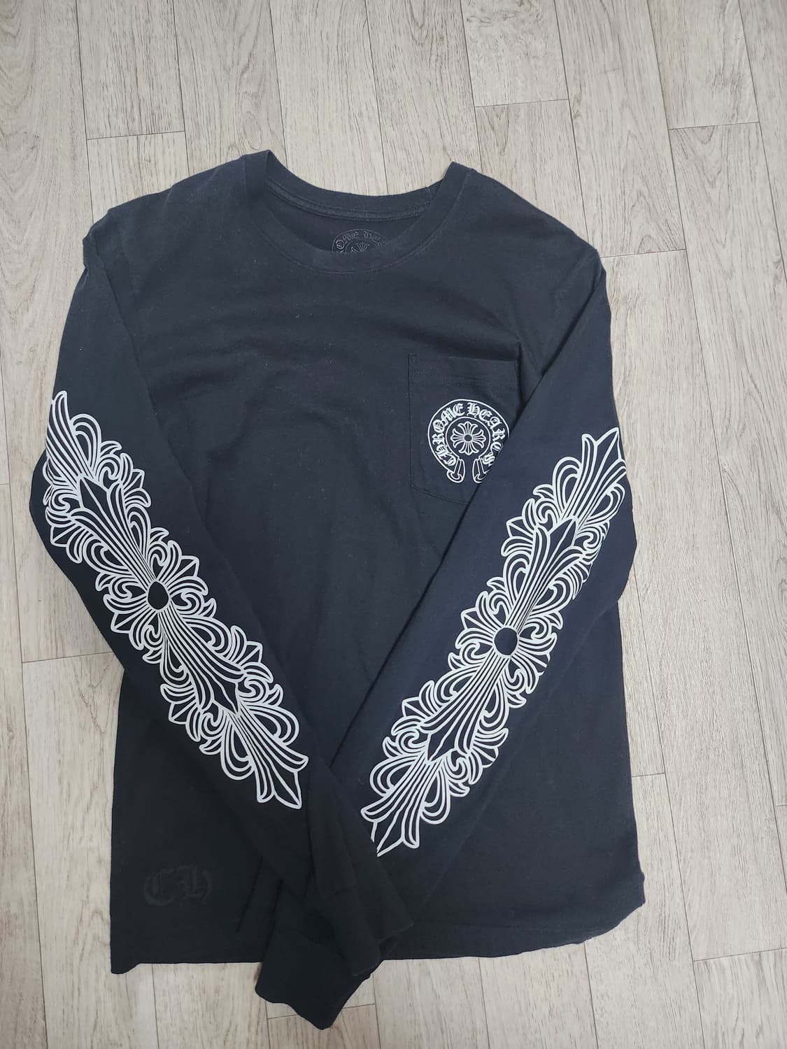 크롬하츠 홀스슈 플로랄 롱슬리브 m 상품이미지2