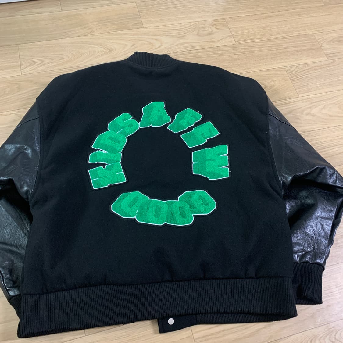 M)a few good kids 3d패치 바시티 자켓 상품이미지2