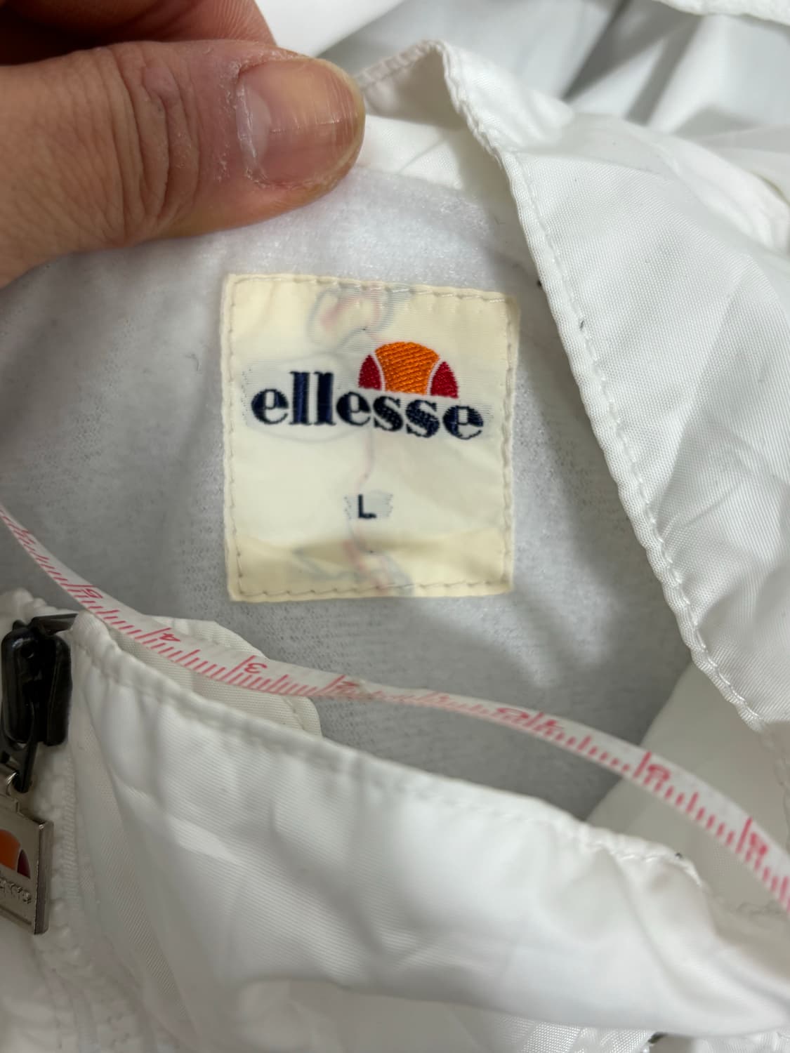 엘레쎄 화이트 바람막이  상품이미지4