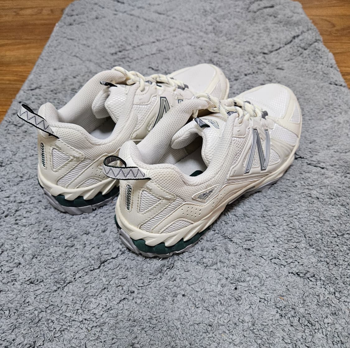 뉴발란스 610 250 상품이미지3