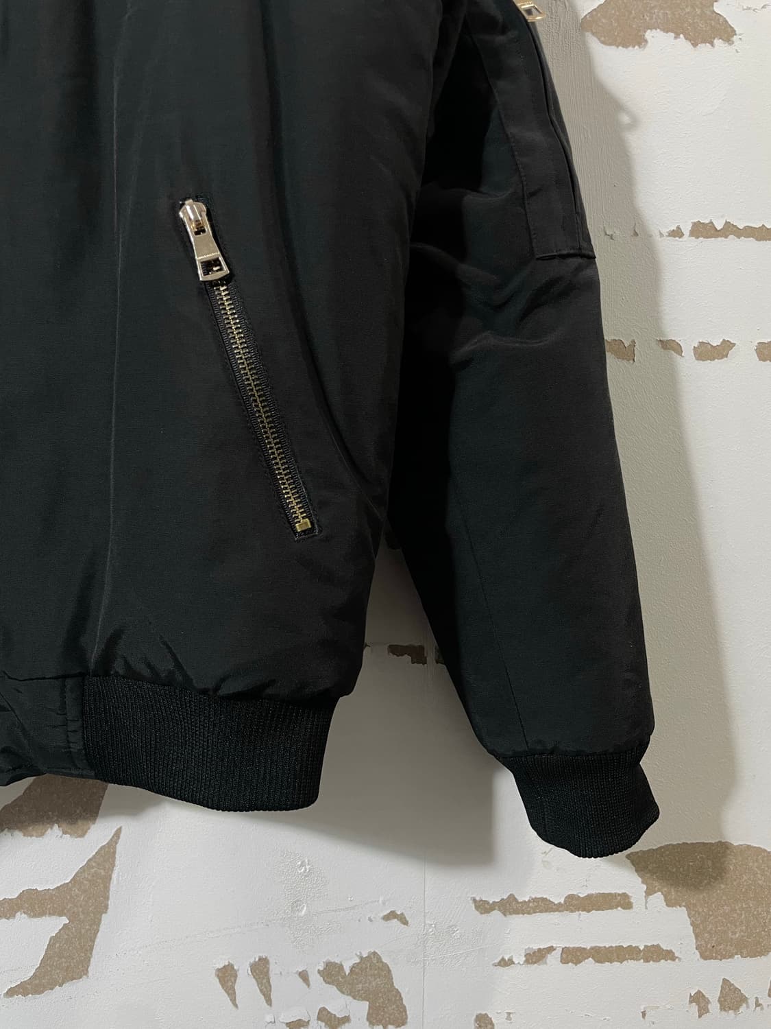 버버리 브릿 빅로고 봄버 상품이미지4