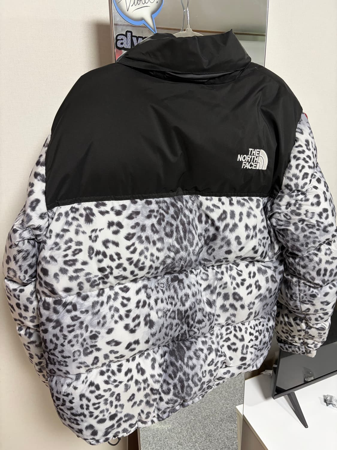 노스페이스 화이트 라벨눕시 프린트 실버 레오파드 상품이미지2