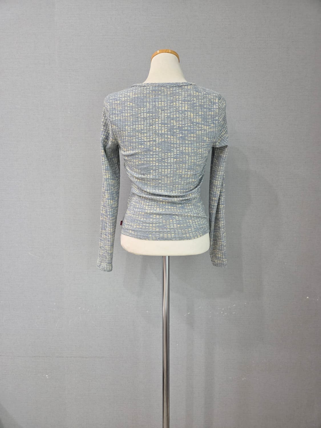 리바이스   여성긴팔티  상품이미지3