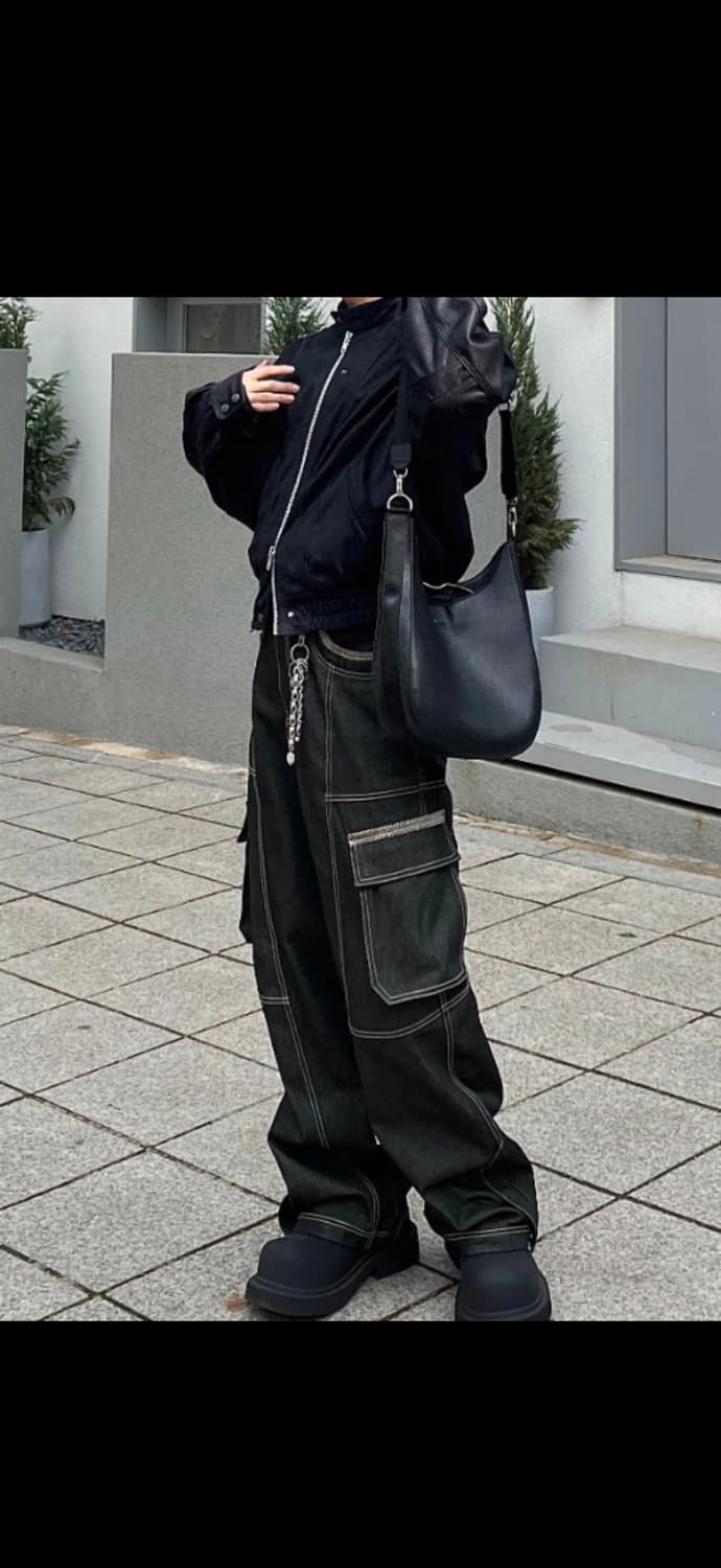 메종미네드 Oblique Patch Denim Pants Black  상품이미지1