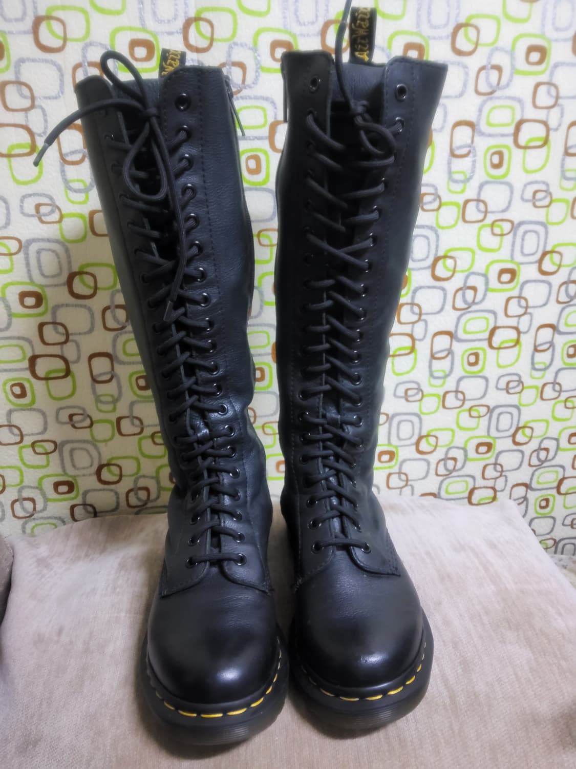 닥터마틴 1B60 20홀 부츠 230사이즈  상품이미지1
