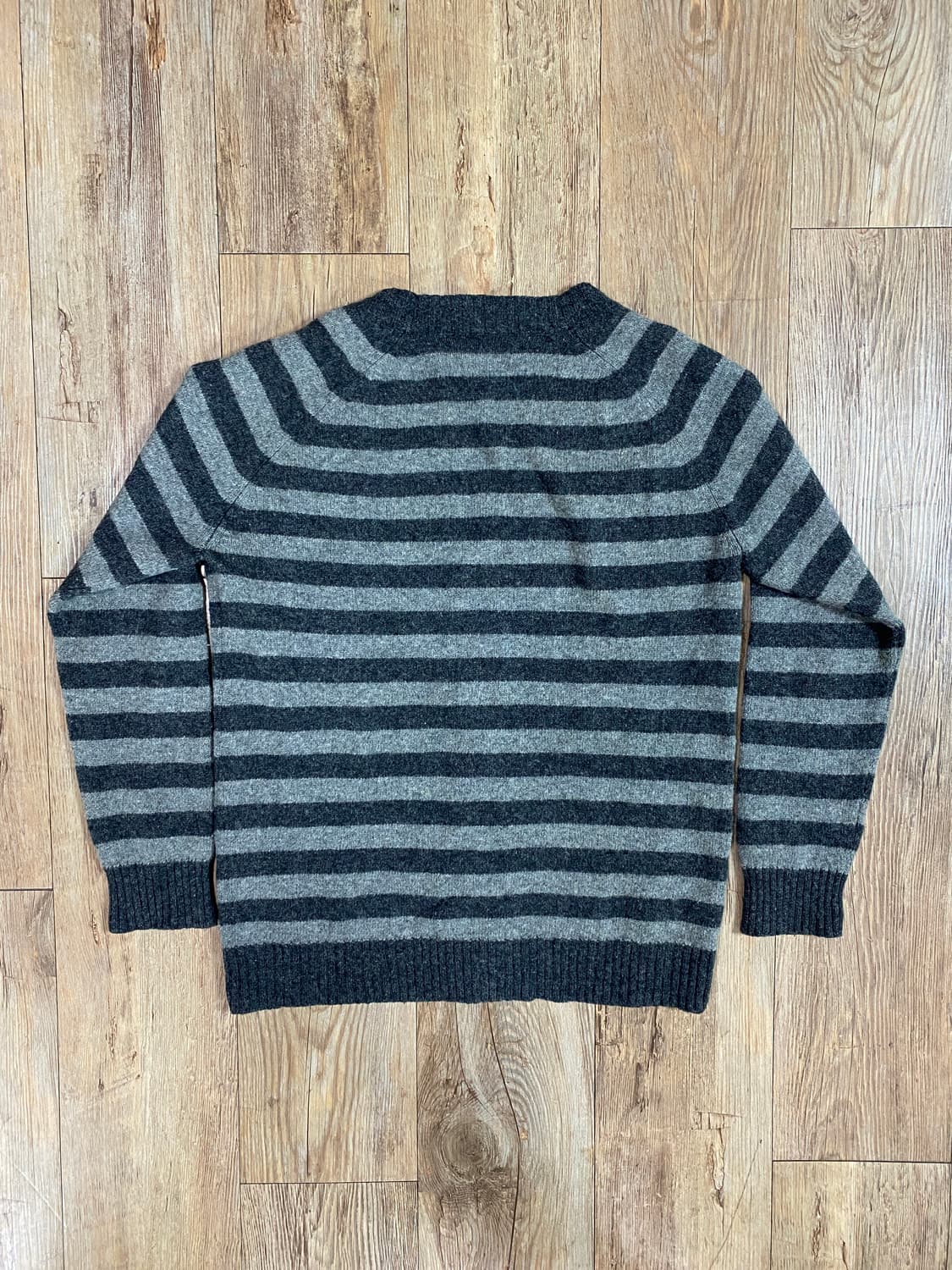 마카웨어 엘보 레더 패치 스트라이프 울 가디건 3 상품이미지2