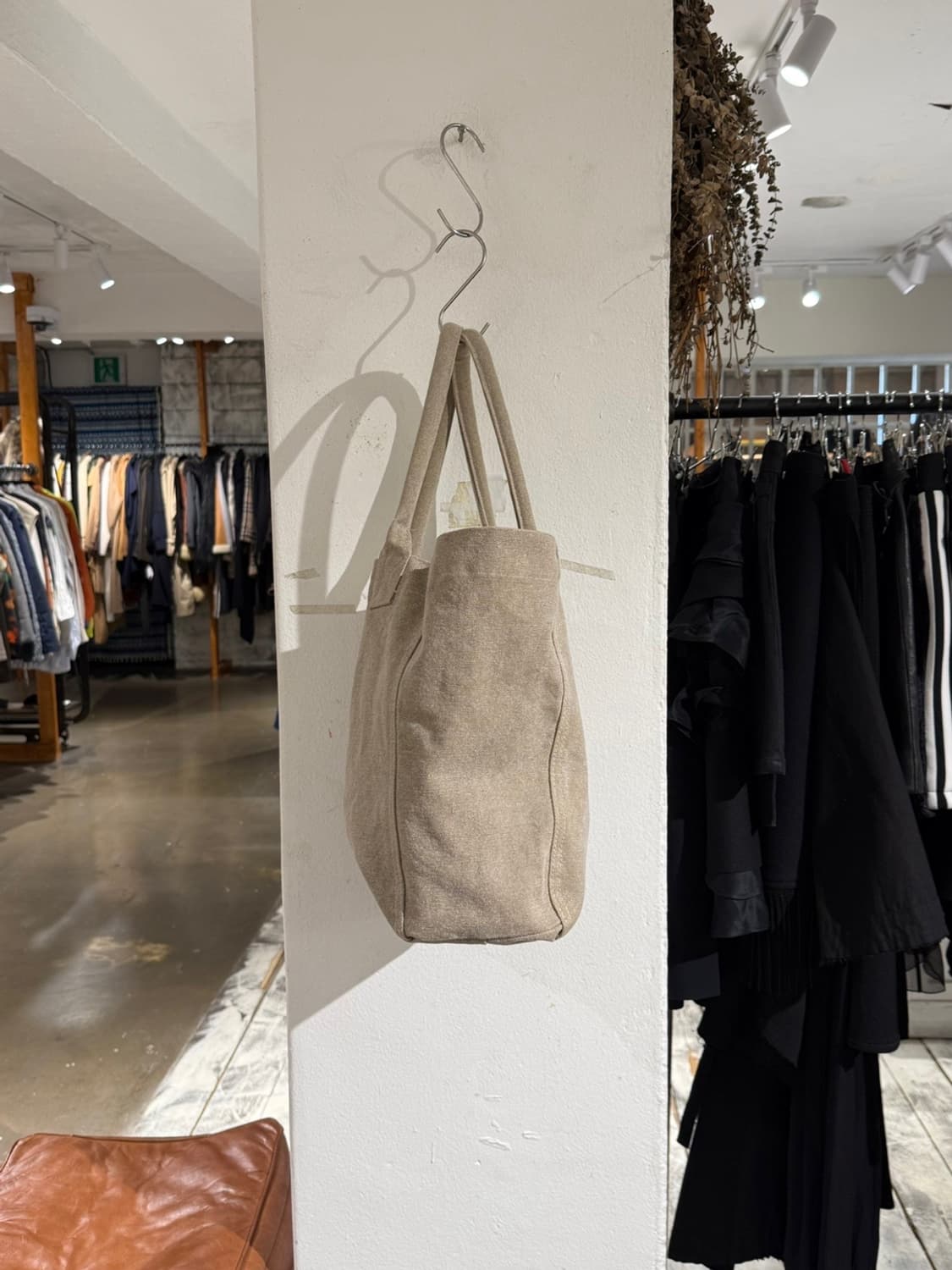 이자벨마랑 옌키 로고 스몰 토트백 상품이미지4