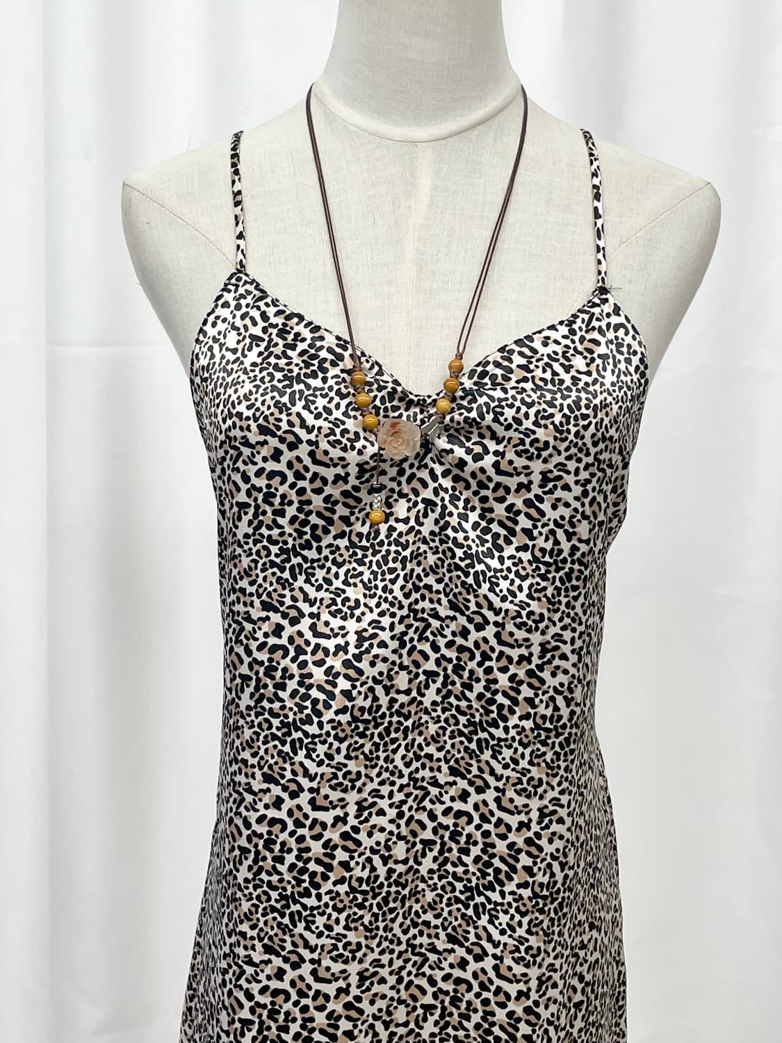 갸루 호피 새틴 리본 트임 슬립 상품이미지2