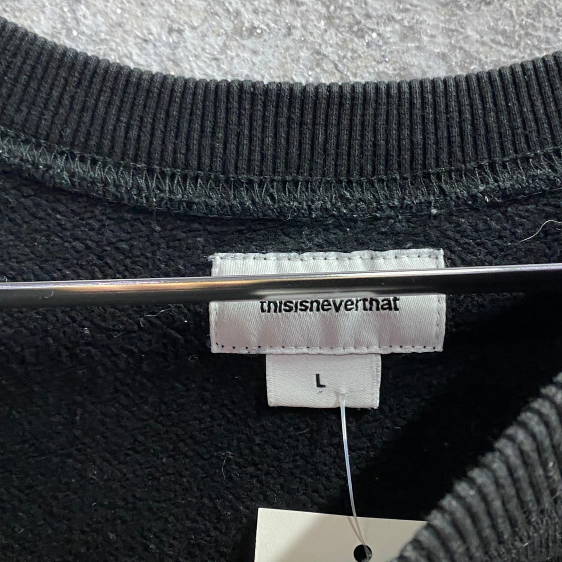 디스이즈네버댓 빅로고 블랙 스웻셔츠 B4129 상품이미지3