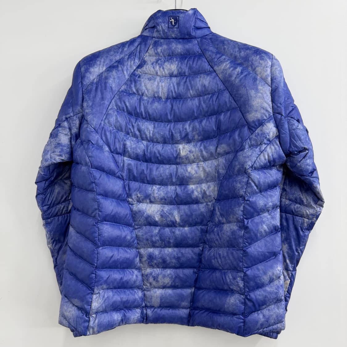 100 블랙야크 타이다이 여자 양면 리버서블 구스다운 경량패딩 상품이미지4