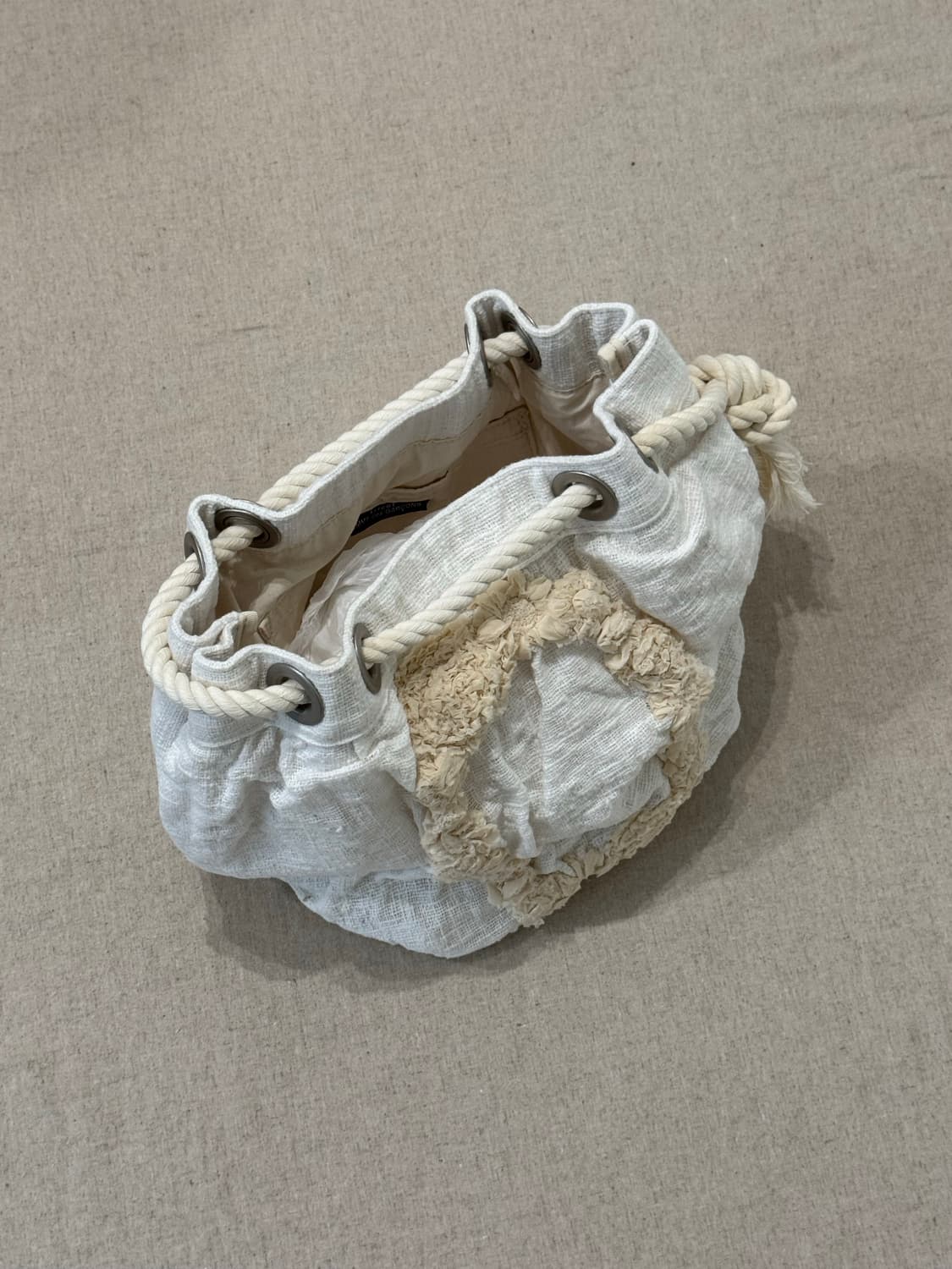 꼼데가르송 플라워 린넨 핸드백 상품이미지5