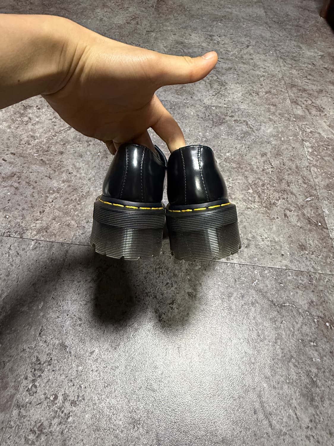 닥터마틴 1461 쿼드 230 상품이미지3