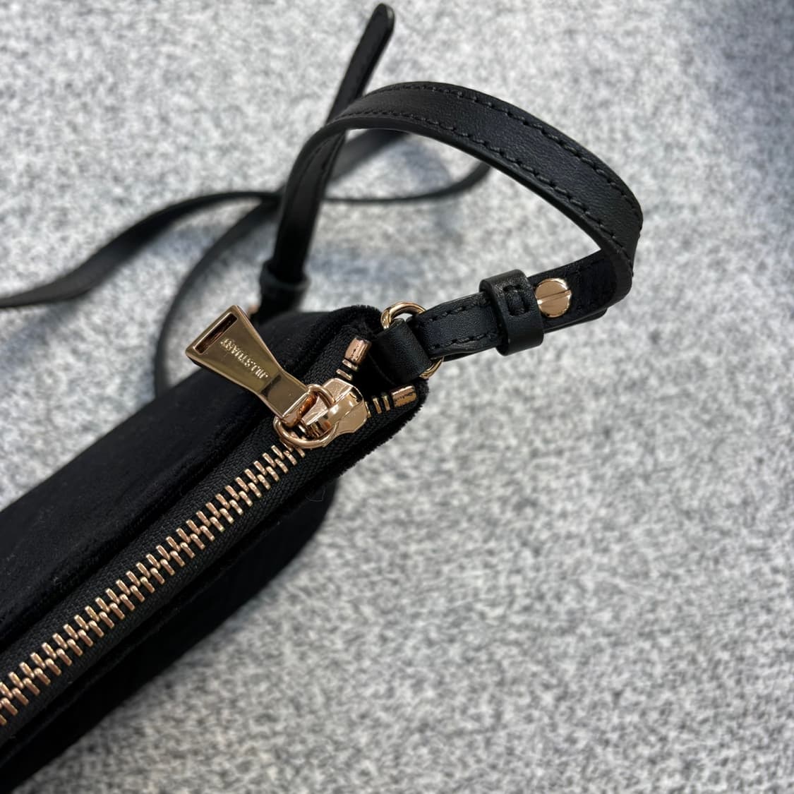 질스튜어트 스웨이드 소가죽 숄더백 0406J 상품이미지5