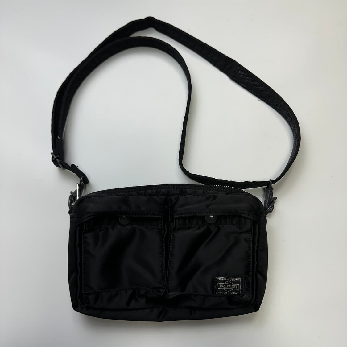 PORTER TANKER SHOULDER BAG 포터 탱커 숄더백 상품이미지1