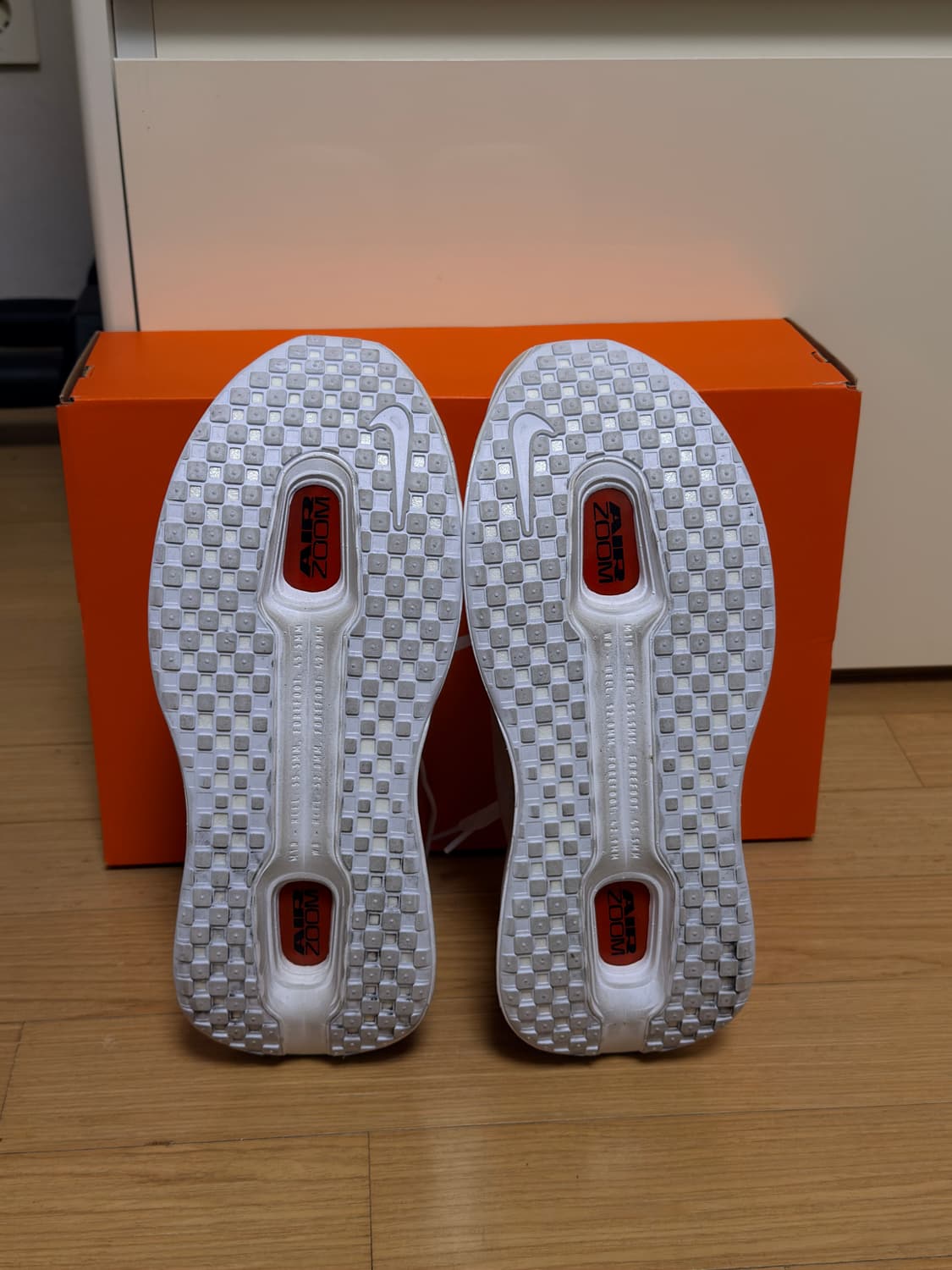 나이키 보메로 프리미엄 265사이즈 상품이미지3