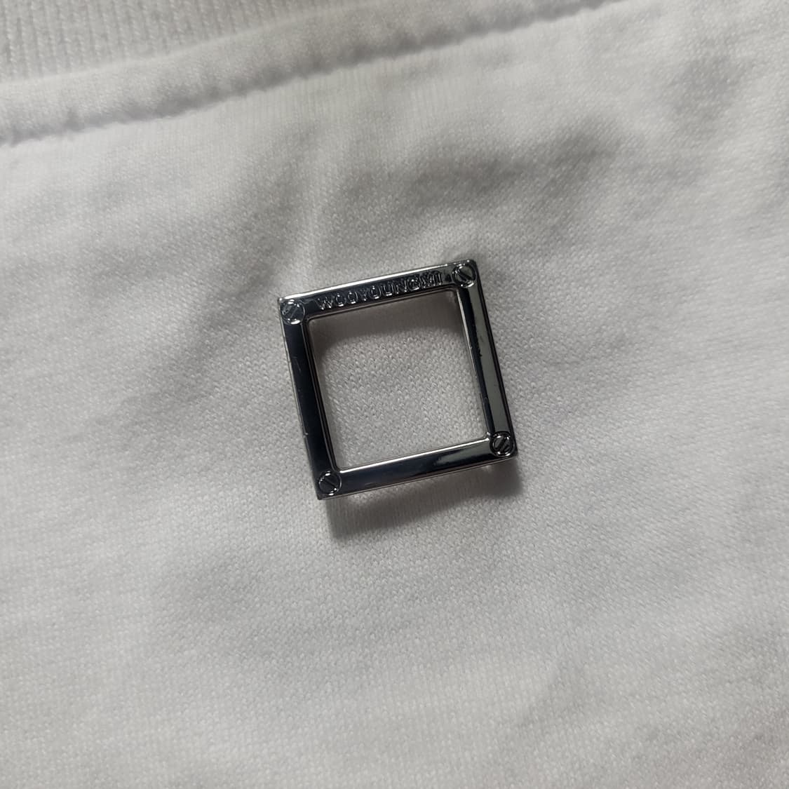 [정품] 50 / 23FW 우영미 백로고 반팔티 상품이미지5