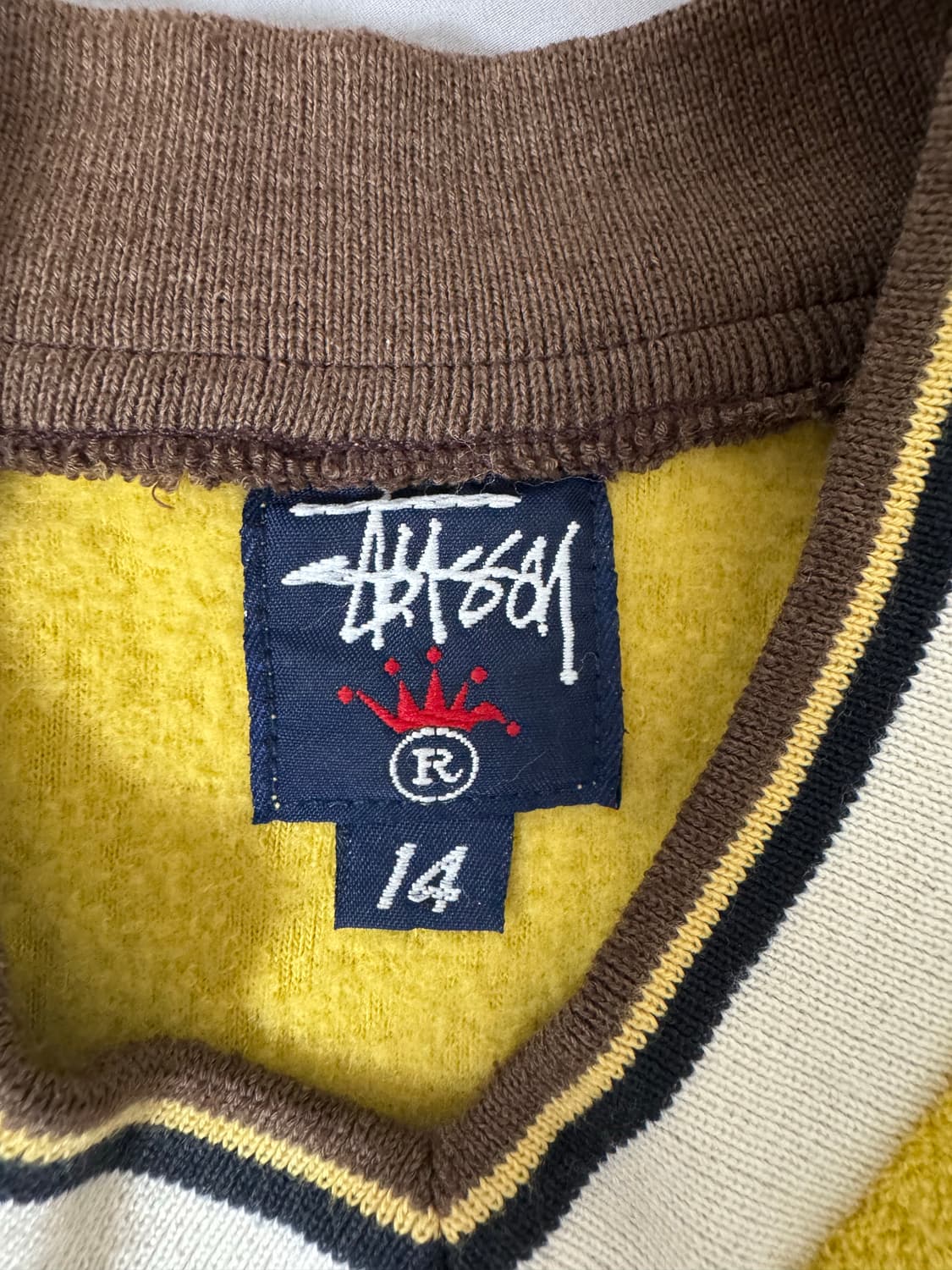 스투시 타월 니트 옐로우 상품이미지2