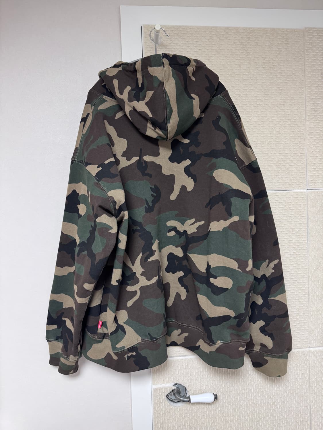 슈프림 x B.B. simon 우드랜드 카모 후드 상품이미지7