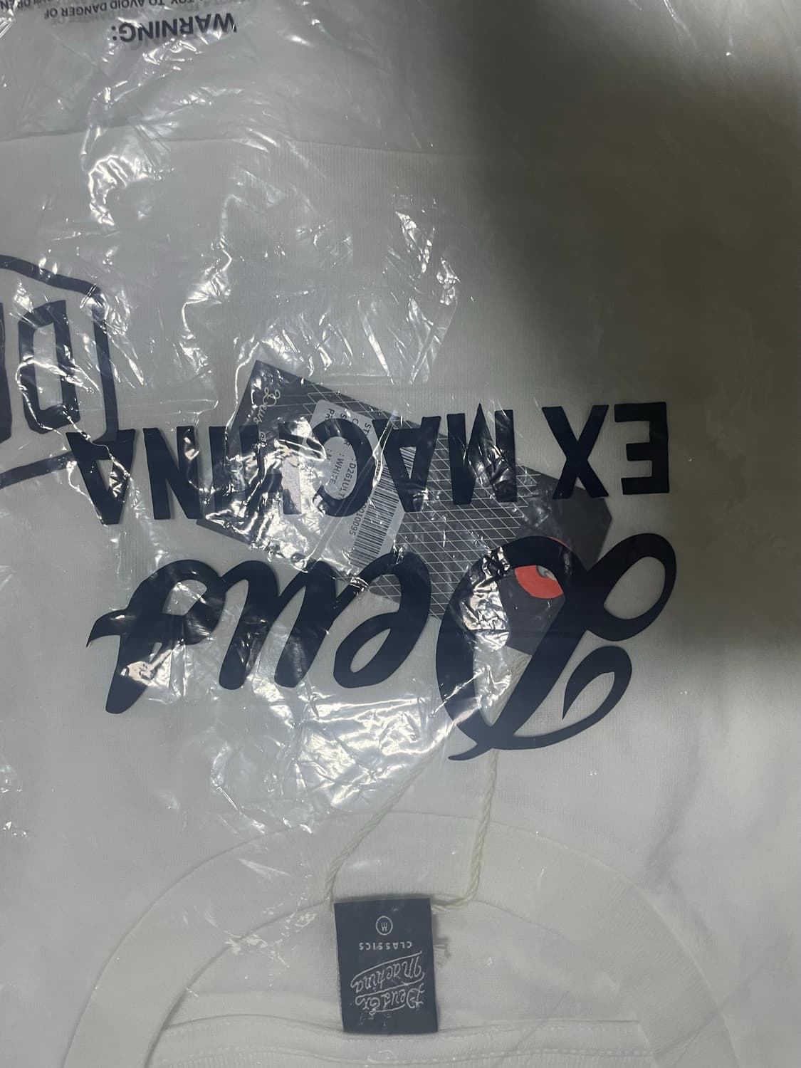 데우스 서울 긴팔 m 화이트 새상품 상품이미지3