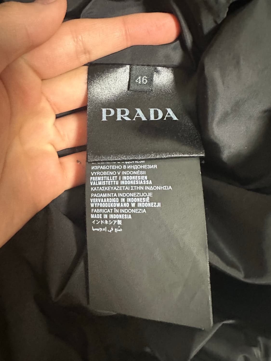 프라다 바람막이 자켓 상품이미지5