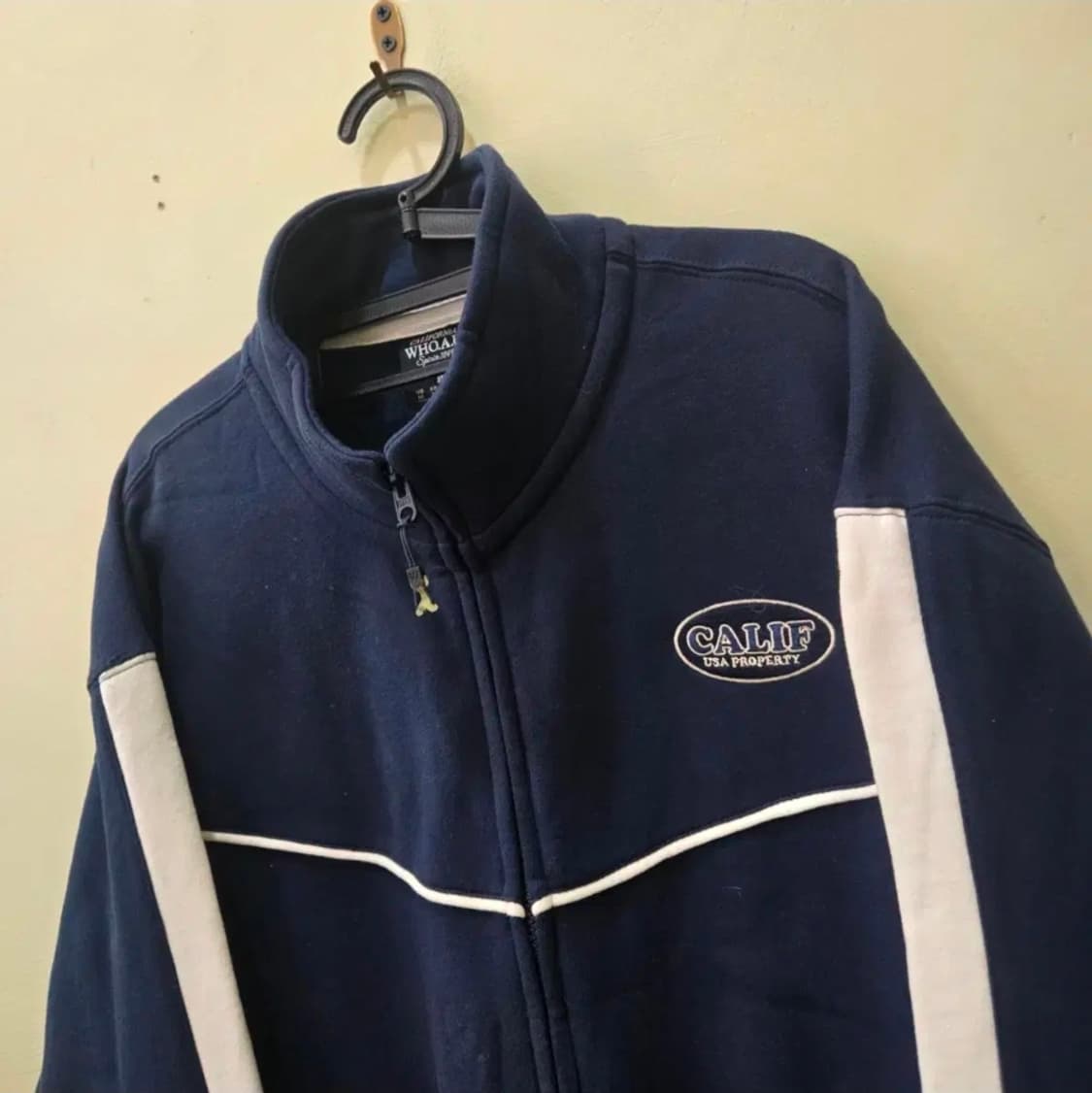 WHO.A.U 스탠에리 집업 트랙 자켓 (NAVY) 상품이미지2