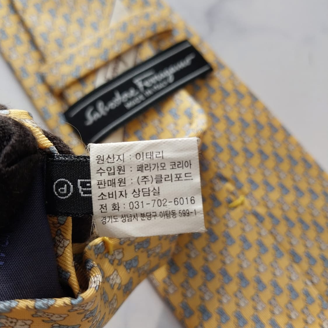 살바토레 페라가모 실크 강아지 모티브 넥타이 8.5cm A등급 K1936 상품이미지10