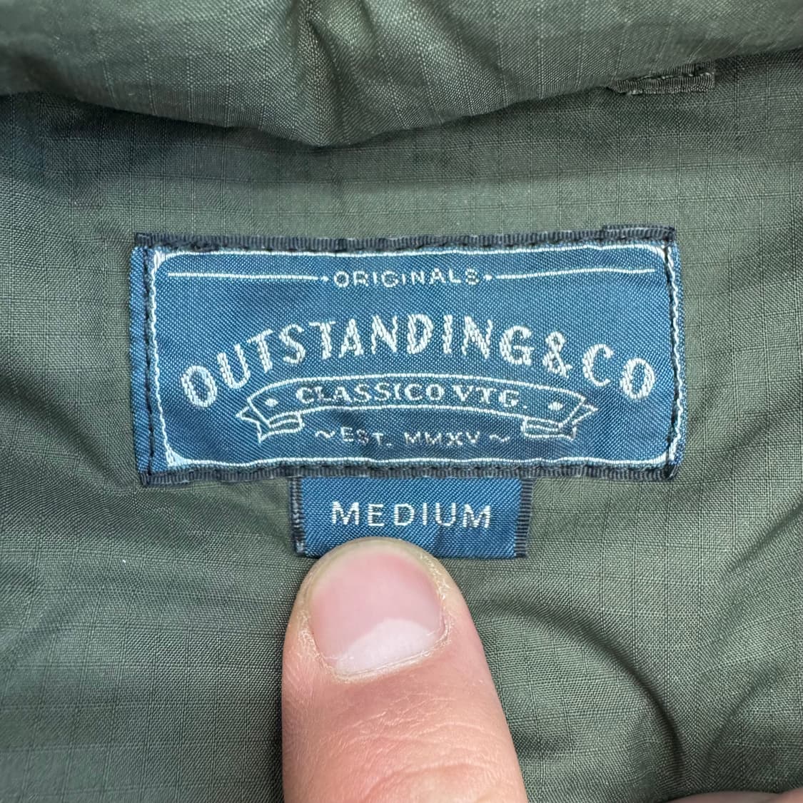 아웃스탠딩 패딩 상품이미지5