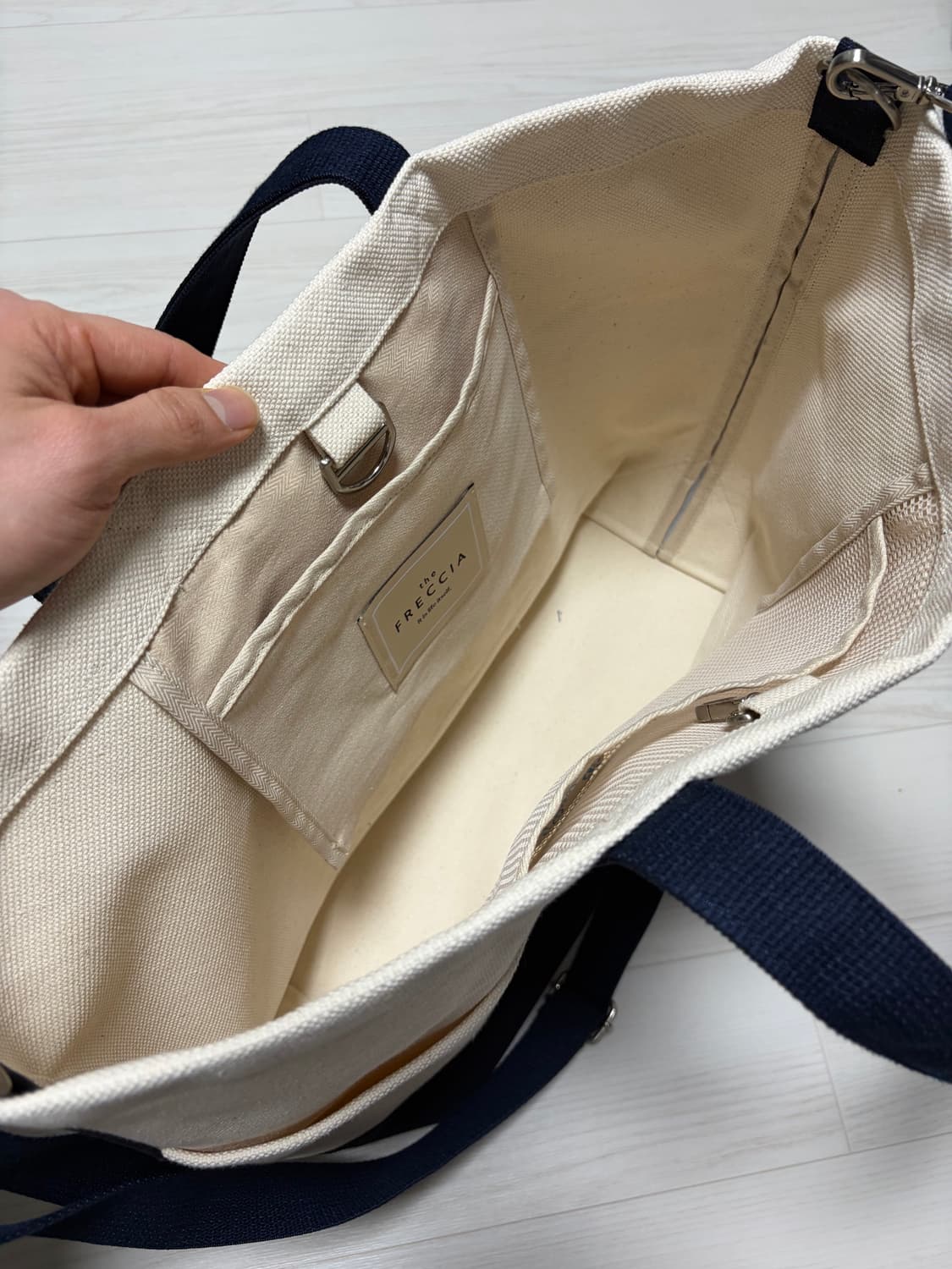 더프레치아 프리모 캔버스 토트백 네이비 L 상품이미지8