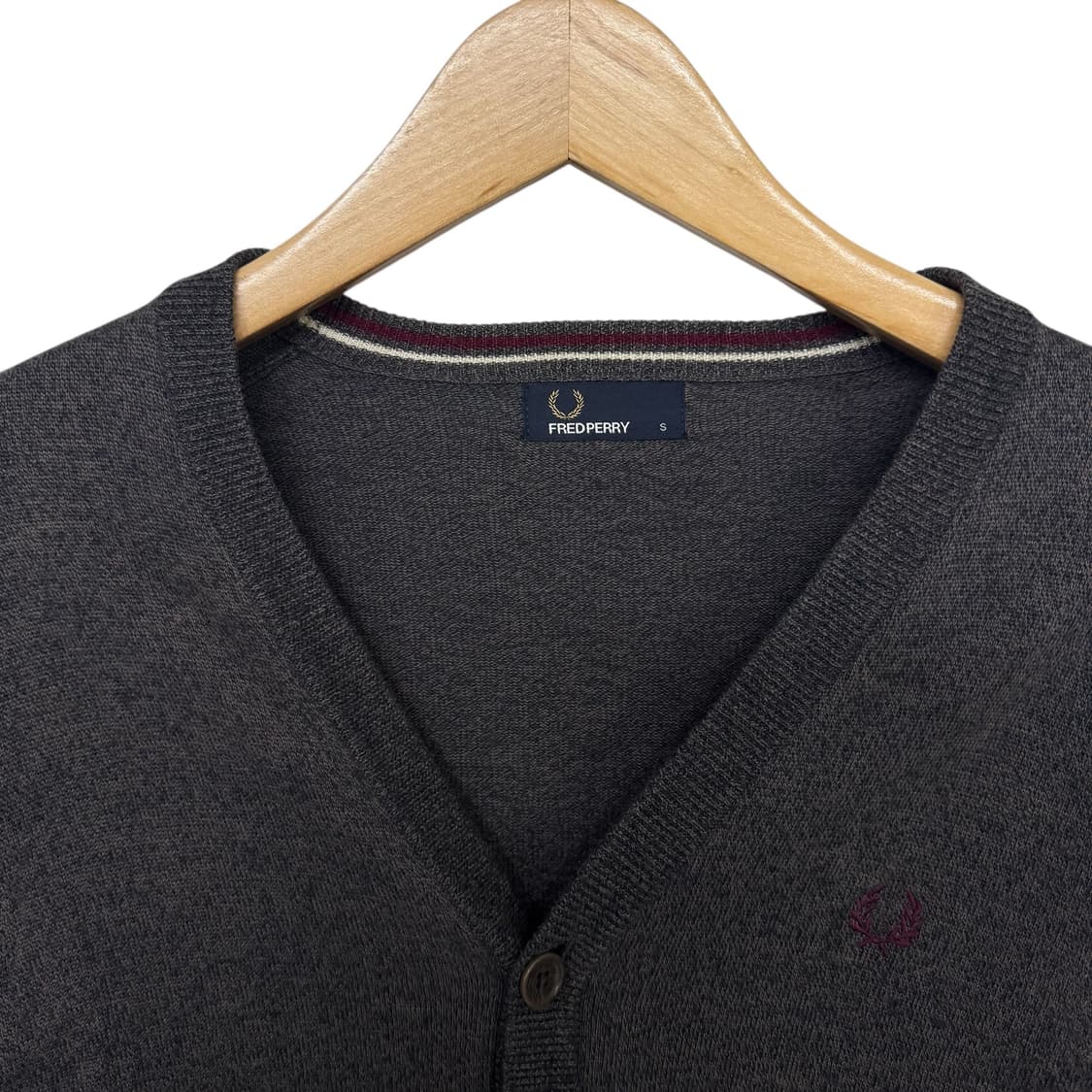 프레드페리 로고 가디건 상품이미지2
