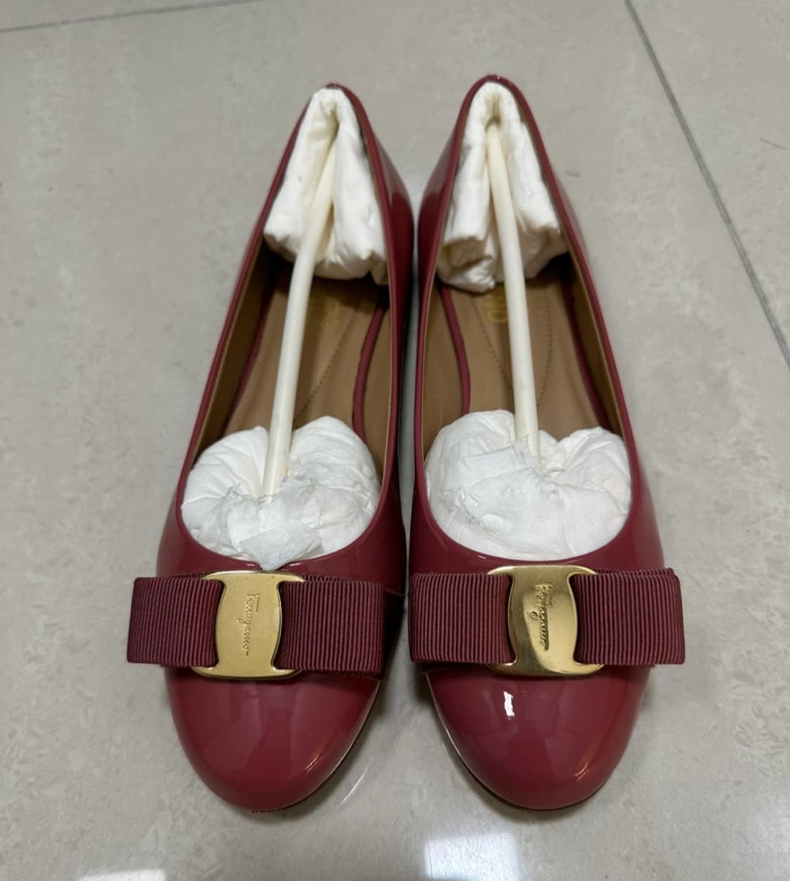 페레가모 ferragamo 바리나 플랫슈즈 로즈 7c 245 상품이미지5