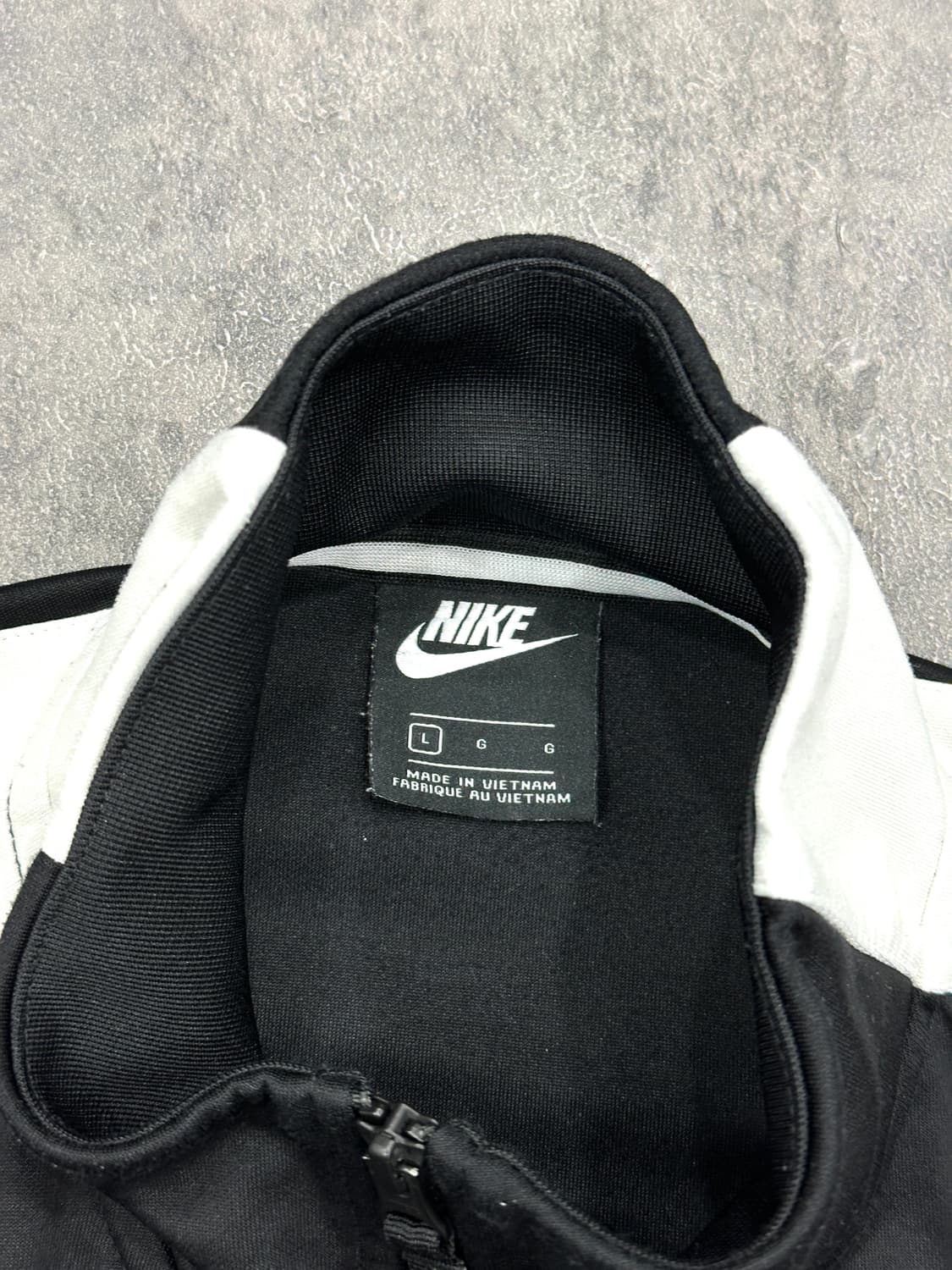 나이키 반집업 저지L 상품이미지7
