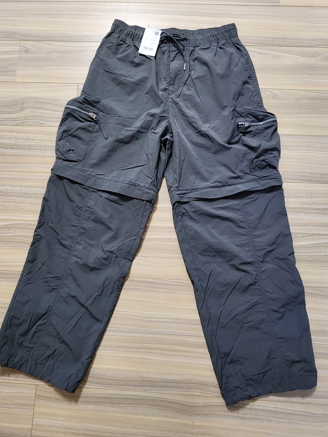 에잇세컨즈카고밴딩팬츠m사이즈나일론바지 상품이미지1