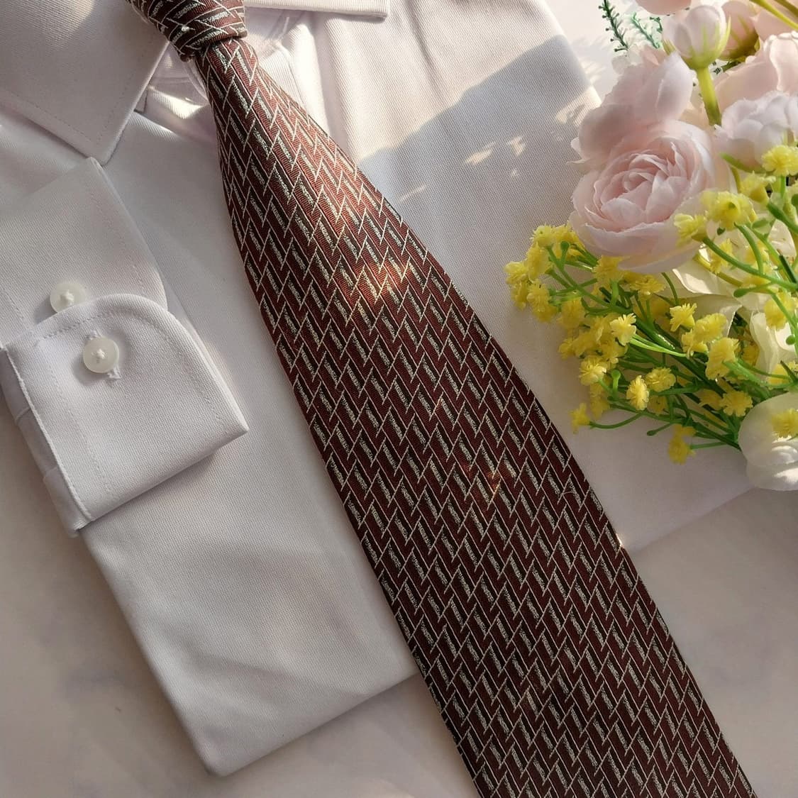 까르뱅 실크 브라운 자카드 패턴 넥타이 9.5cm A+등급 K1338
 상품이미지7
