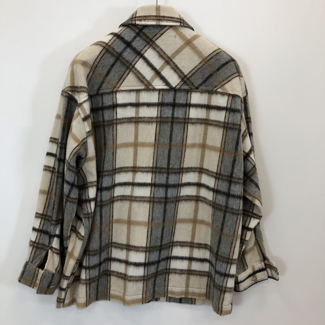 자라 라나울 금장 플레이드 오버셔츠자켓 M 상품이미지4