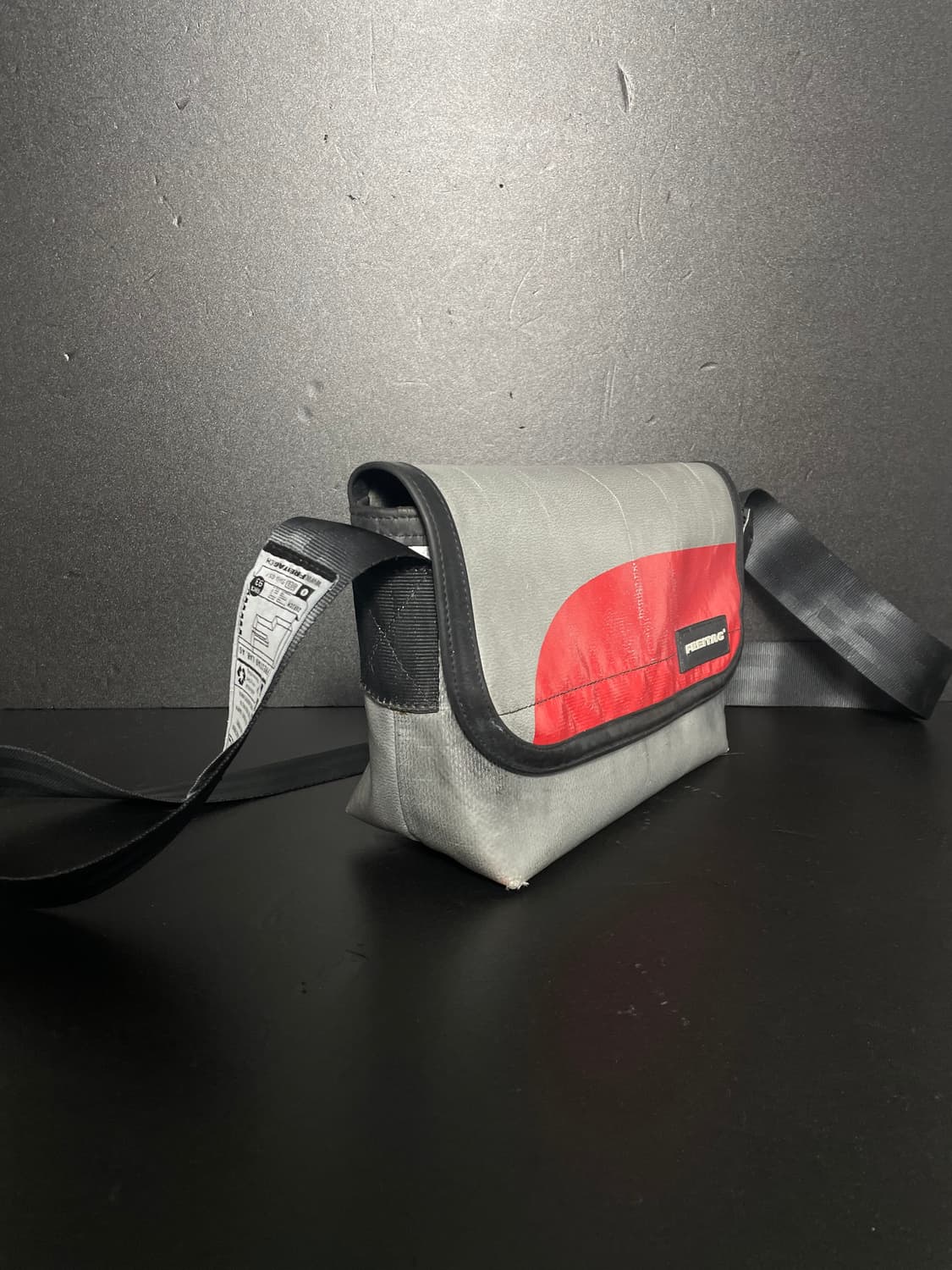 프라이탁 하와이파이브오 메신저백 F41 Hawaii Five O 상품이미지3