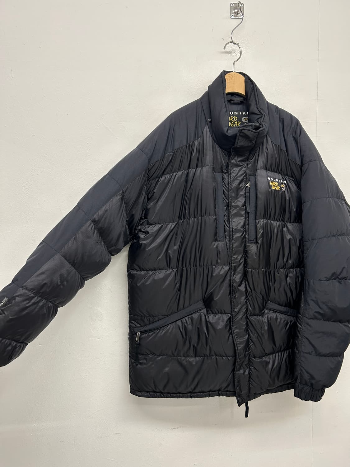 빈티지 마운틴하드웨어 블랙 구스다운 패딩 상품이미지2