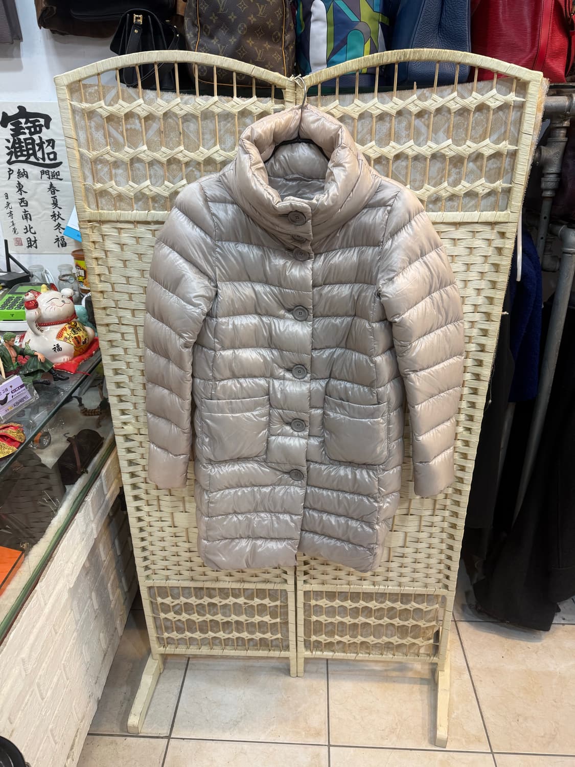 40/55 정품 에르노 아멜리아 하이넥 패딩 팝니다 상품이미지1