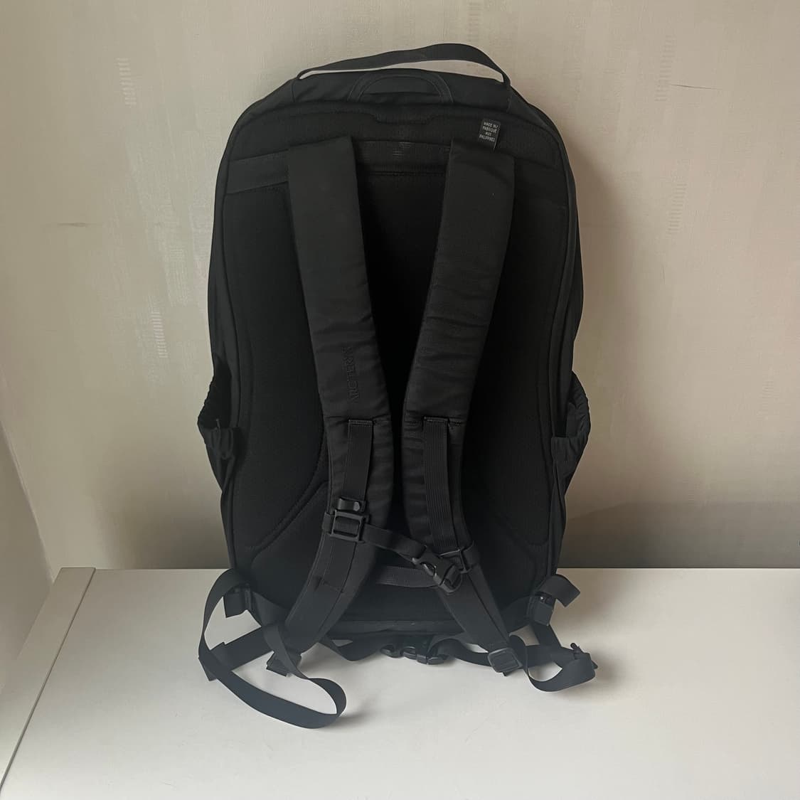 아크테릭스 맨티스 32 블랙 백팩 상품이미지2