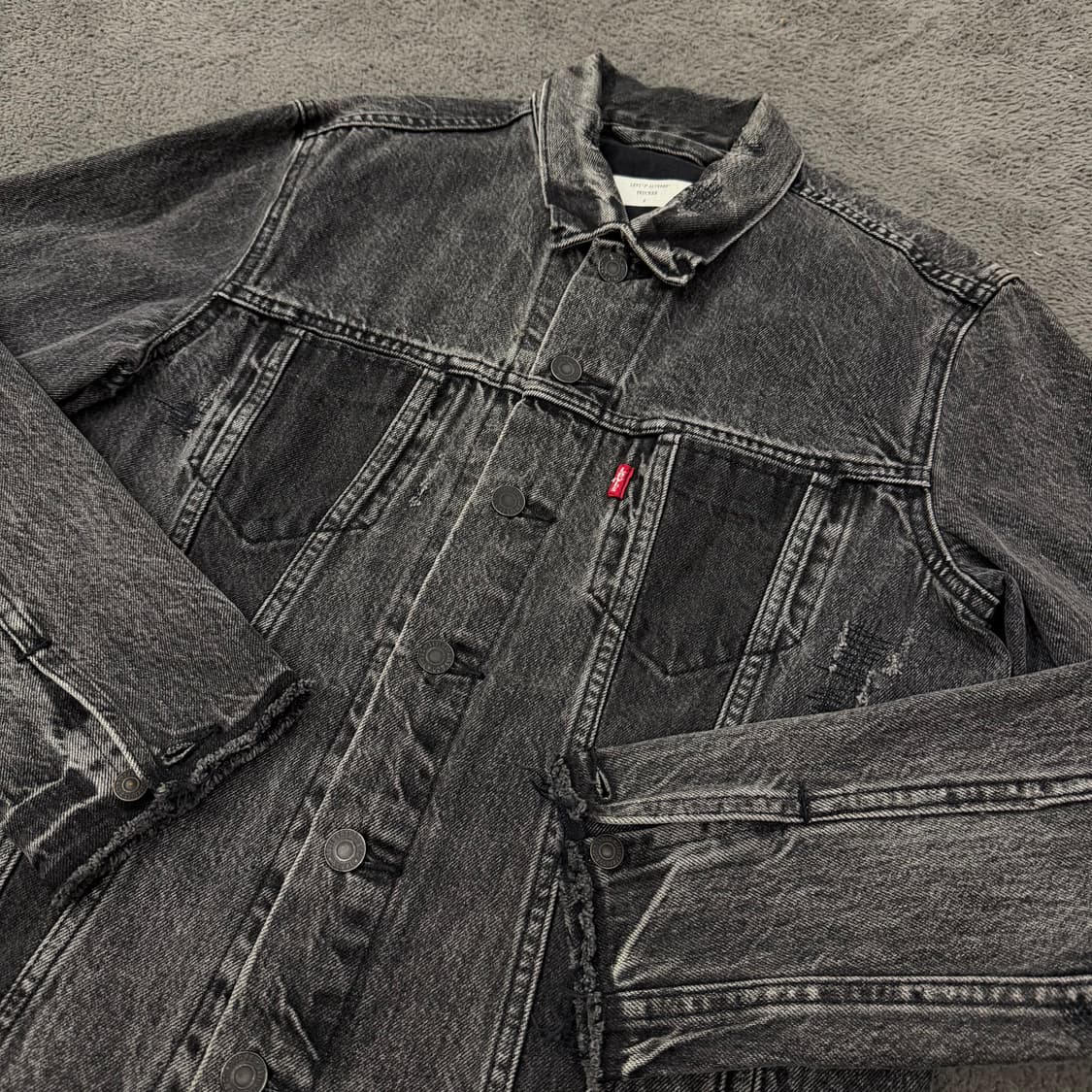 [ 정품/S ] 리바이스 알터드 트러커 흑청데님 자켓 상품이미지1