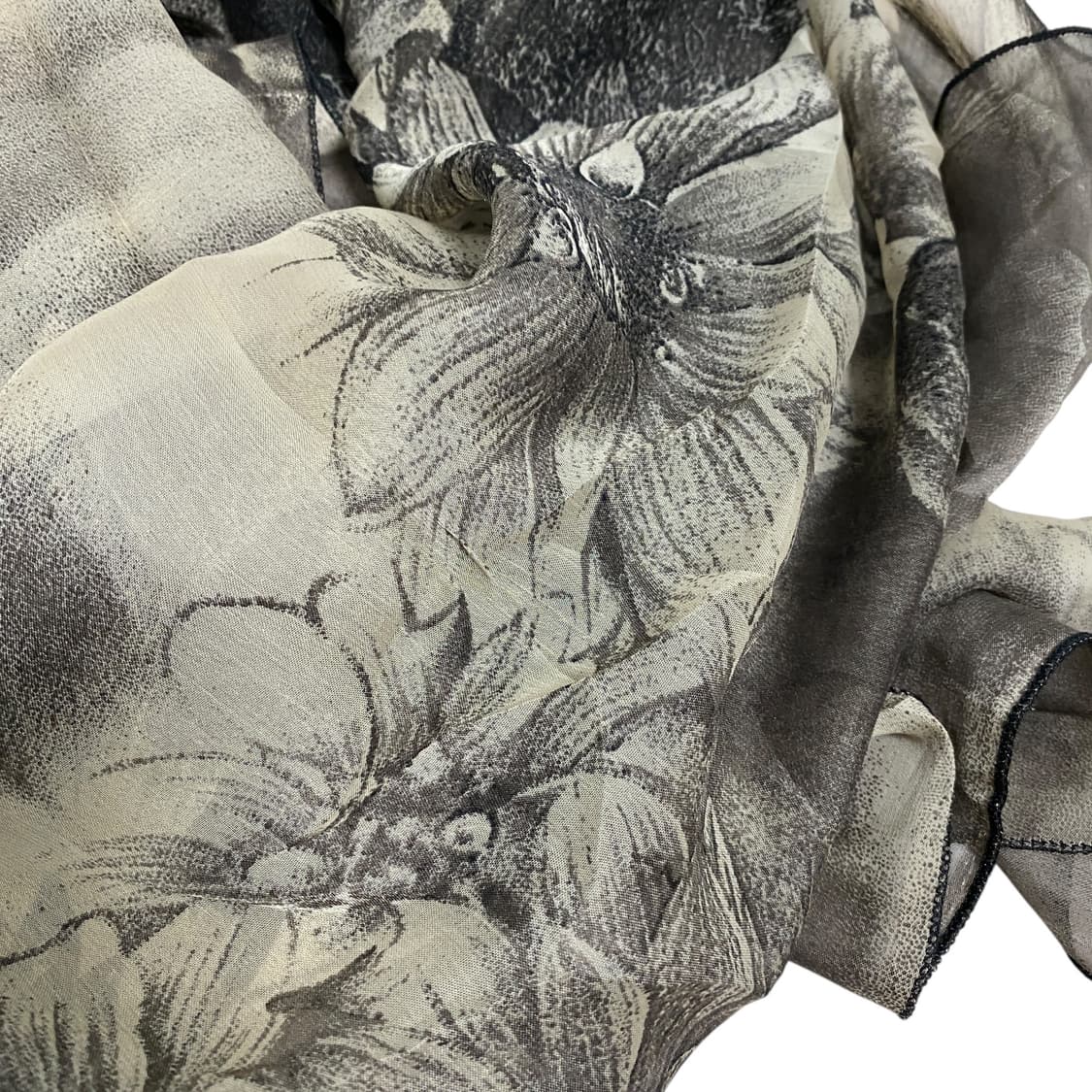 Flower graphic 그래픽 스카프 상품이미지2