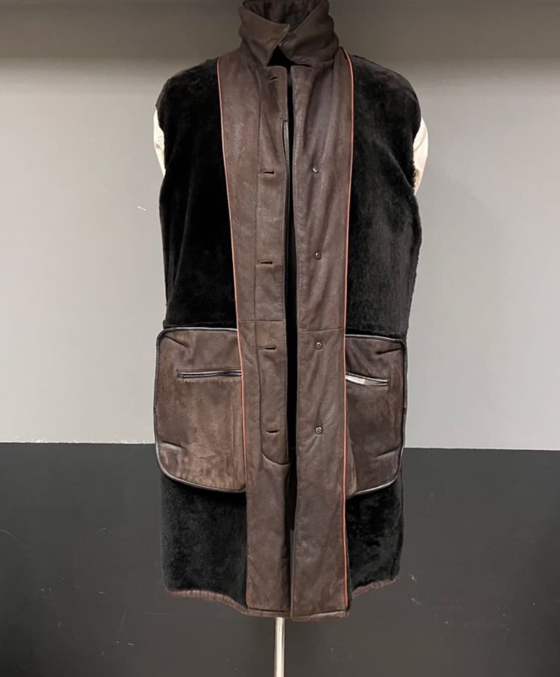 로로 피아나 싱글 히든-버튼코트(무통-램스킨)52 사이즈-해외발송 상품이미지5