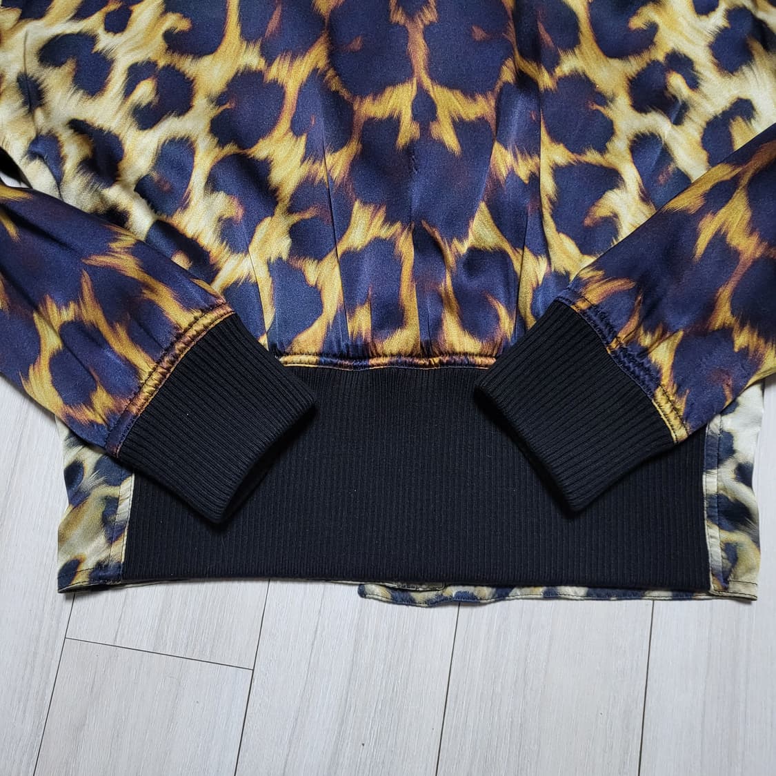 (36) versus 베르수스 베르사체  실크 블루종 상품이미지5