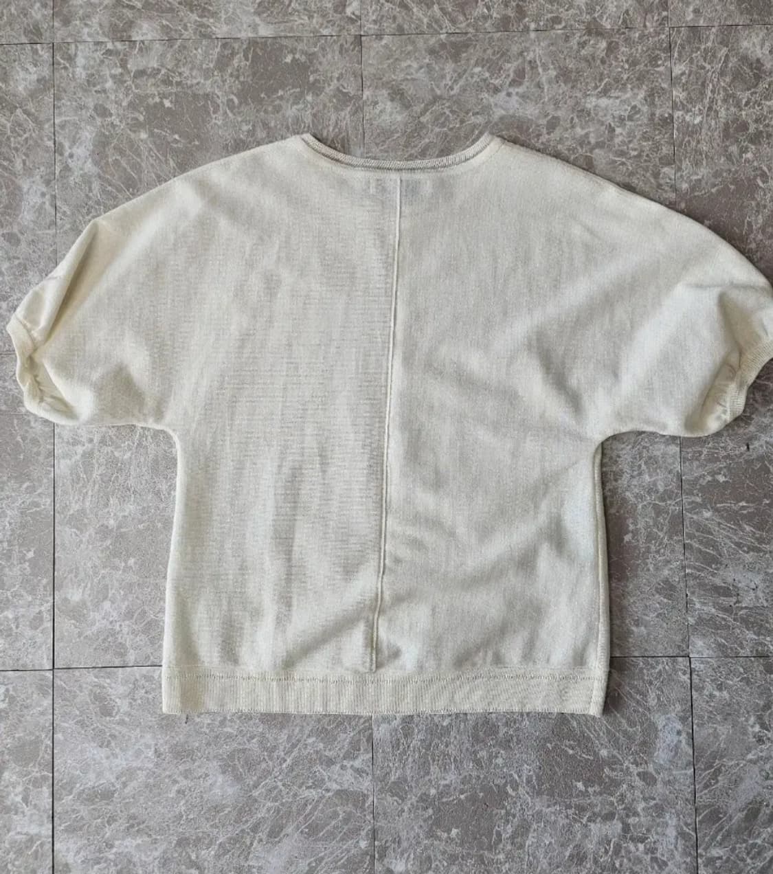 MINE 반팔 퍼프 블라우스 아이보리 상품이미지2