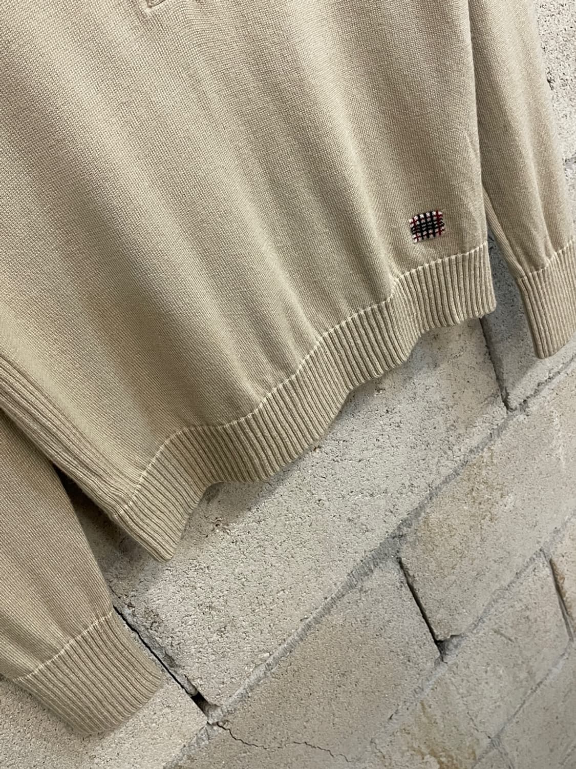 버버리 하프집업 견장 니트  상품이미지6