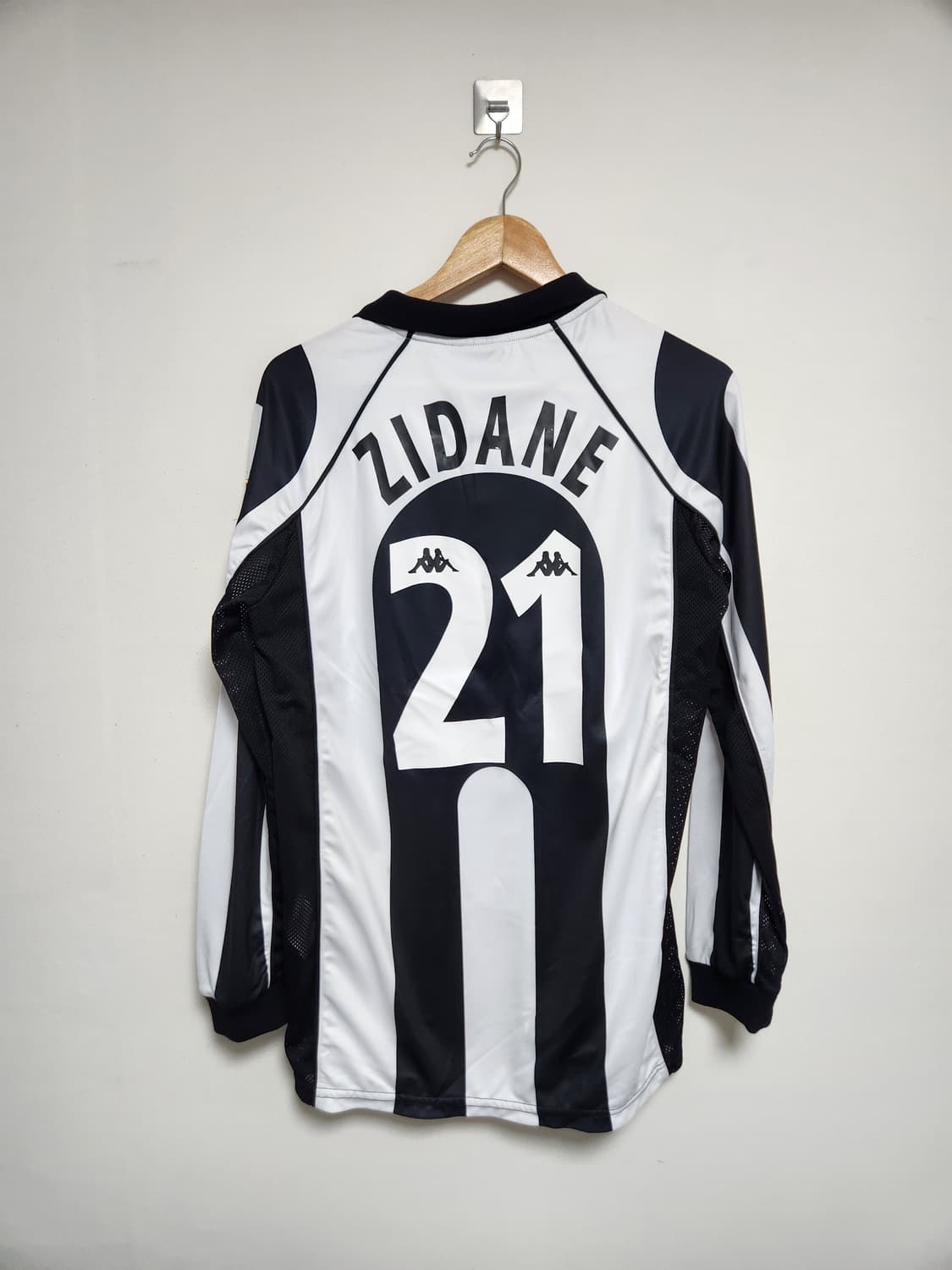 유벤투스Juventus 지단 마킹99-00 홈 축구 유니폼 XL 상품이미지1