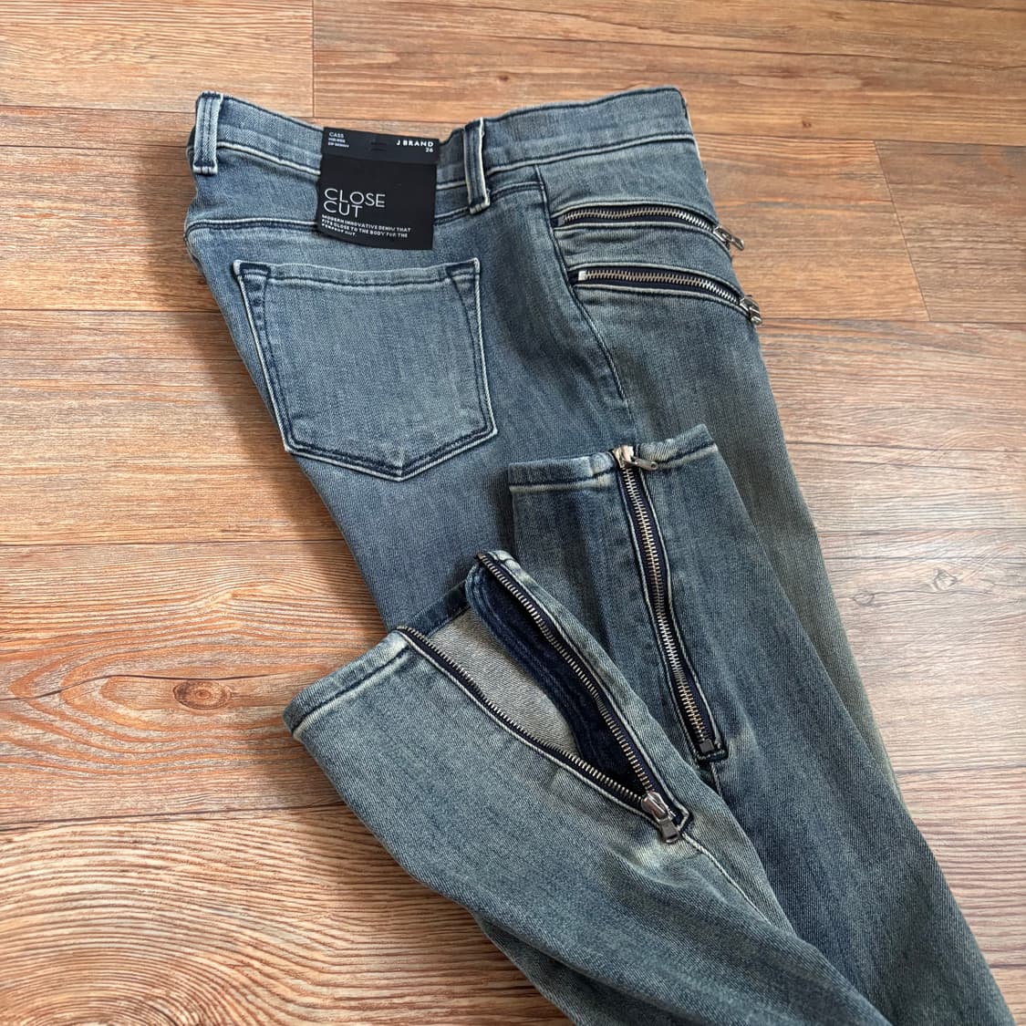 새제품 J 브랜드 지퍼 스키니진 25 슬림 데님 미국 수입 정품 상품이미지5