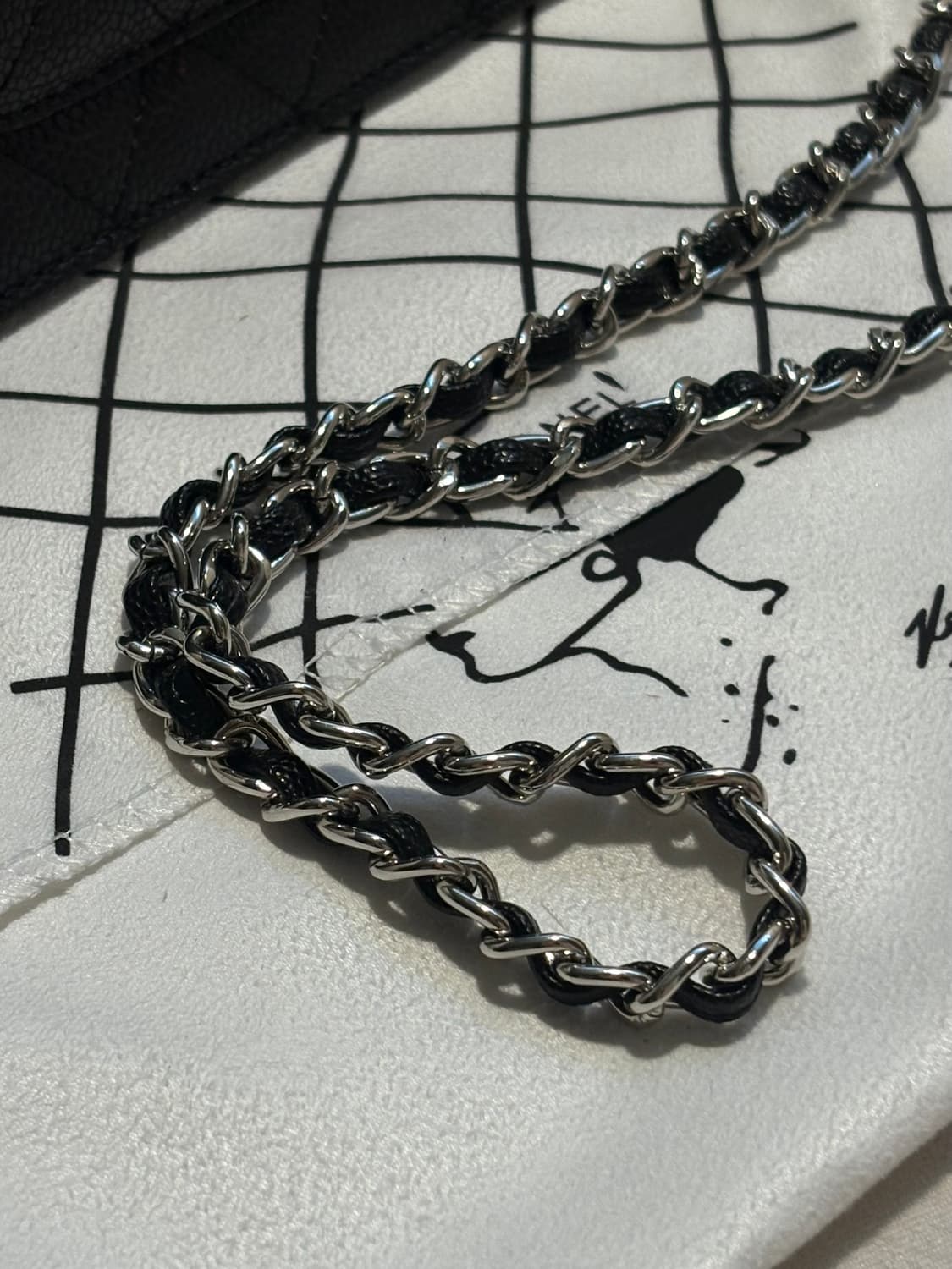 샤넬 클래식 캐비어 WOC 은장체인 (새상품) 상품이미지7