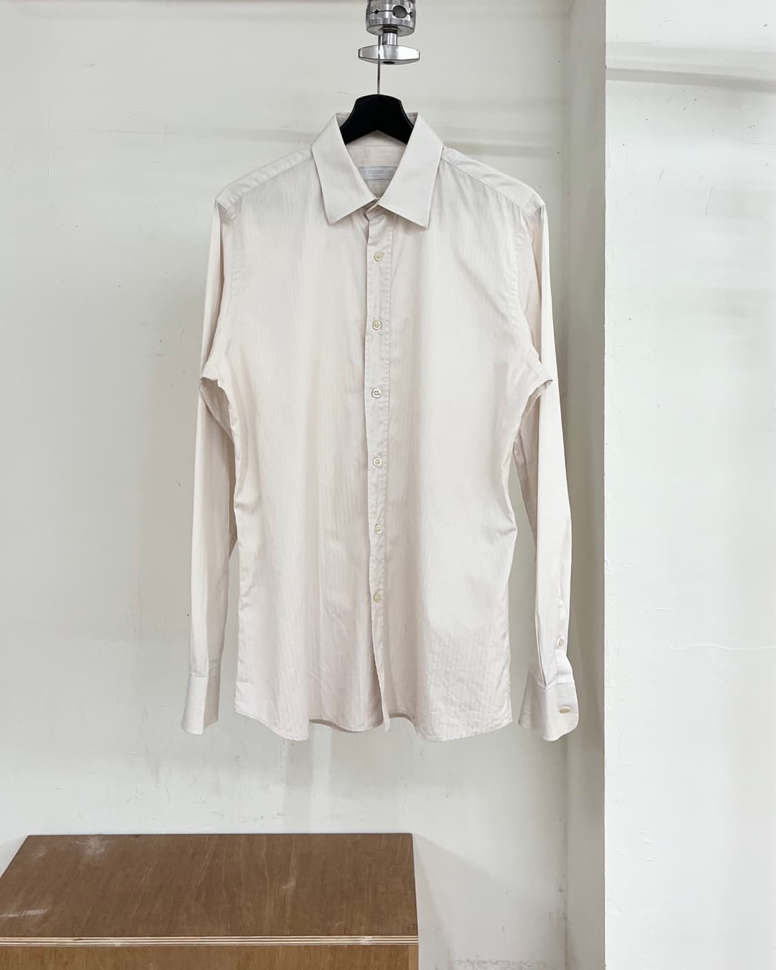 프라다 핑크 롱 슬리브 버튼업 셔츠 상품이미지1